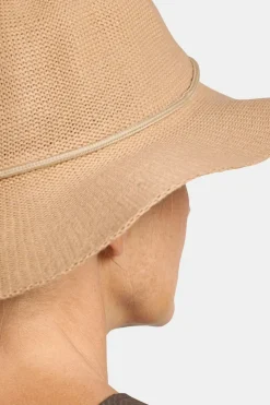 Chapeau Travel