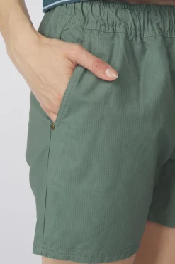Short Ghoral Short