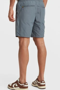 Short Ghoral Short