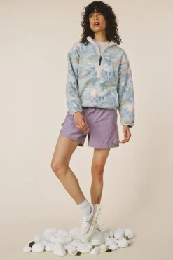 Short Sequoia Grove™ Woven Short