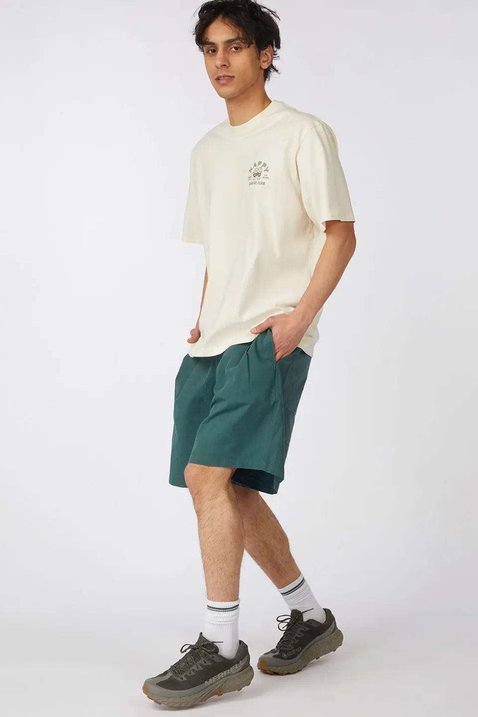 Short Two Tuck Wide Half Pants