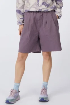 Short Two Tuck Wide Half Pants