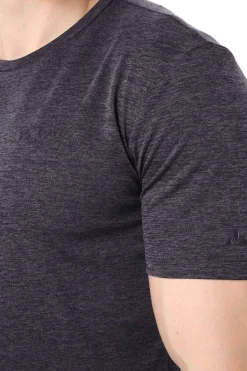 T-Shirt Essential