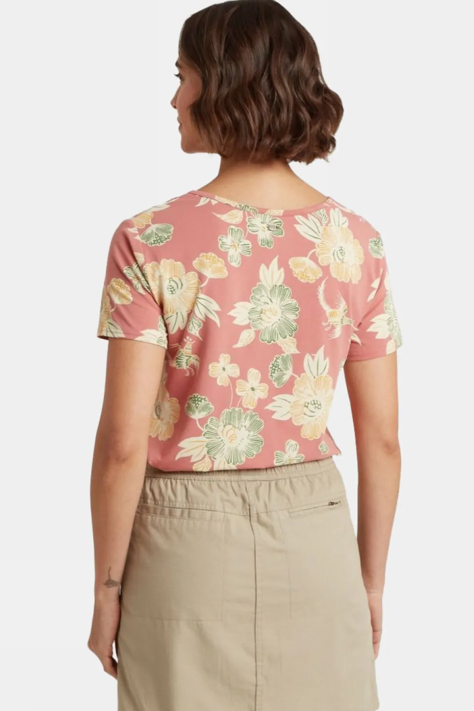 T-Shirt Neha V-Neck Tee