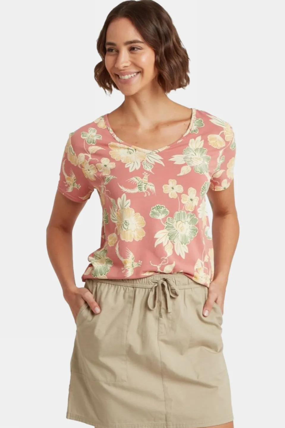 T-Shirt Neha V-Neck Tee