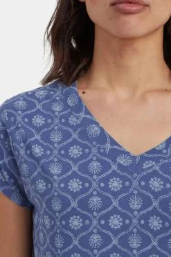T-Shirt Neha V-Neck Tee