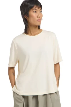 T-Shirt Travel Tee